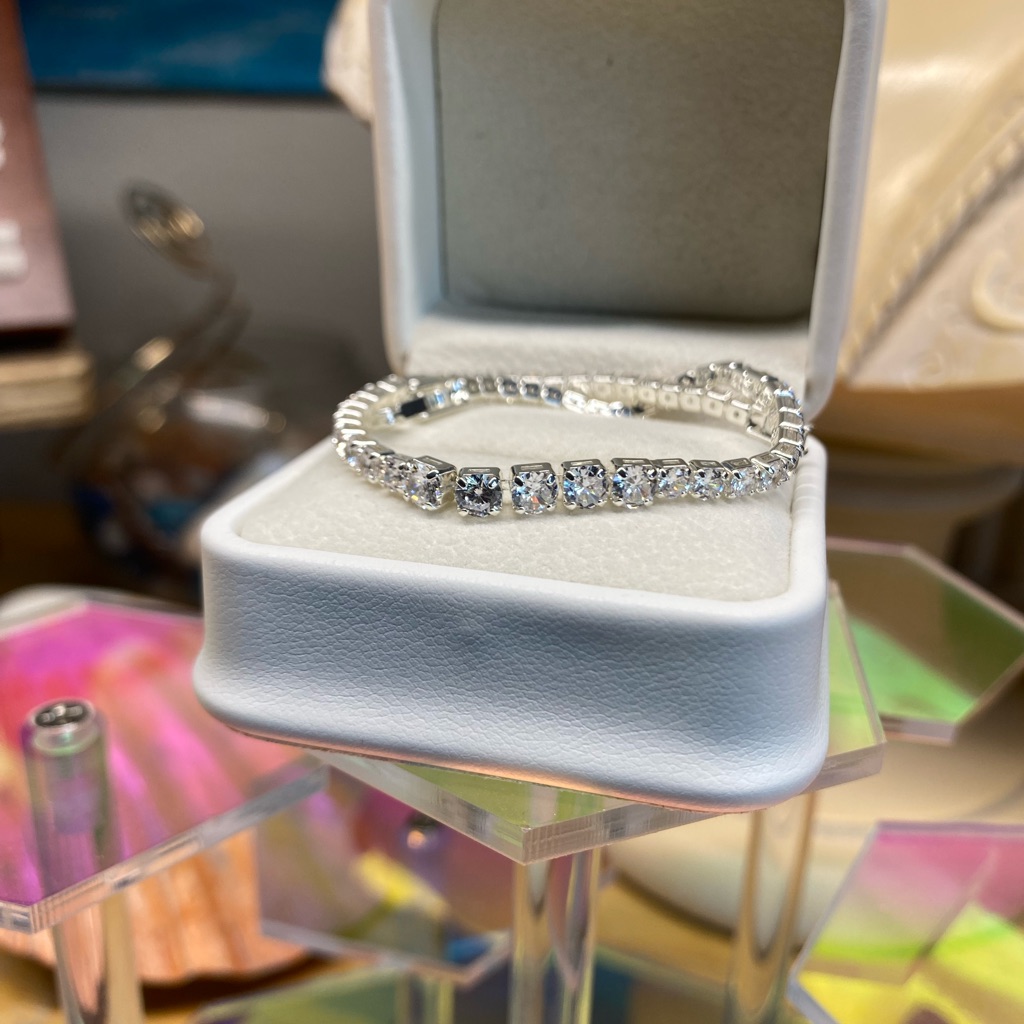 M164 Crystal Tennis Bracelet